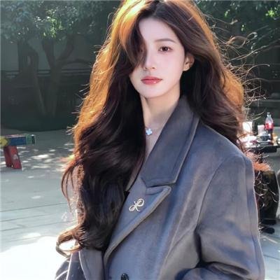 群蛇出洞